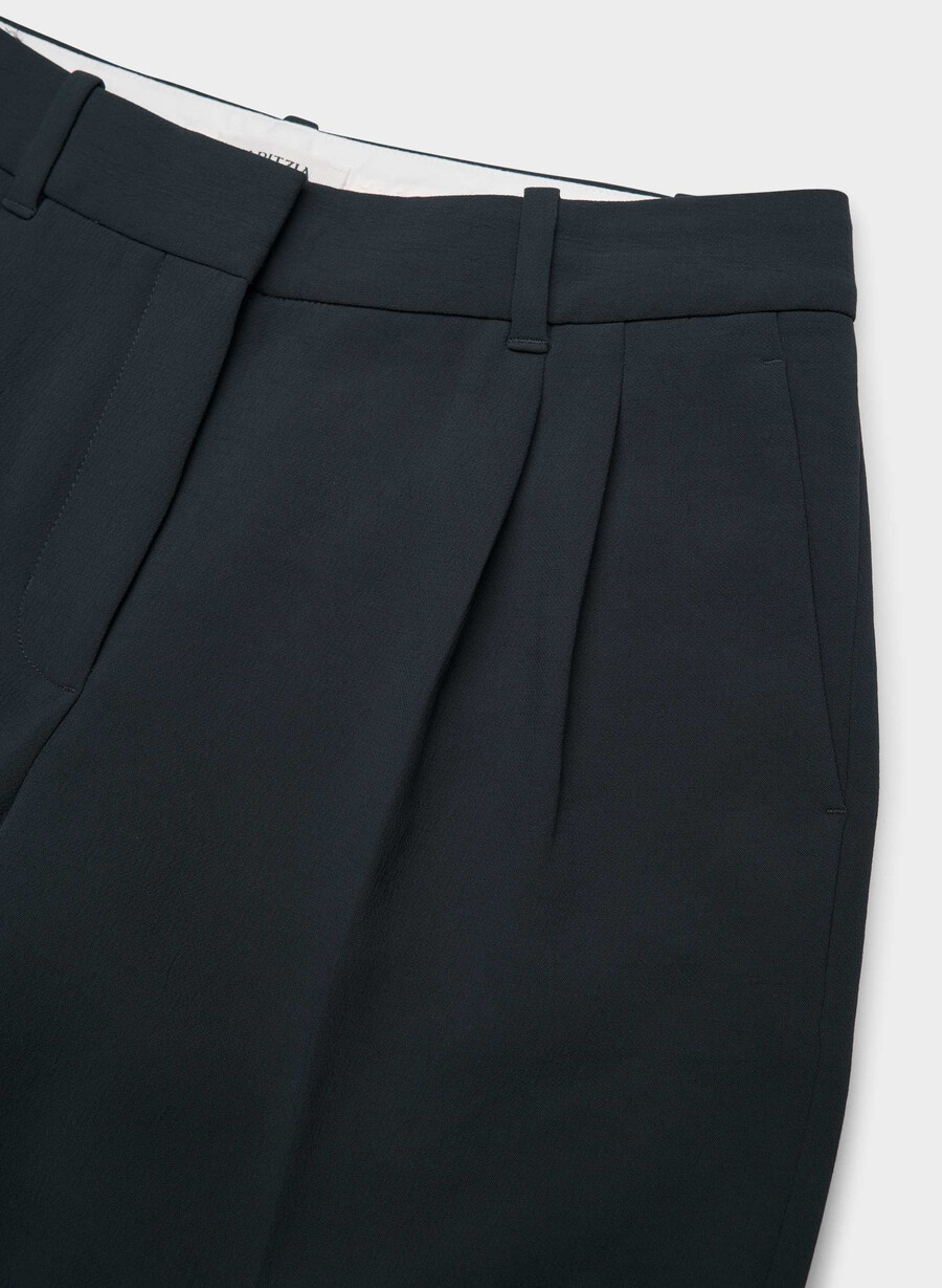 die mühelose hose mit niedrigem bund – crepette dunkelblau