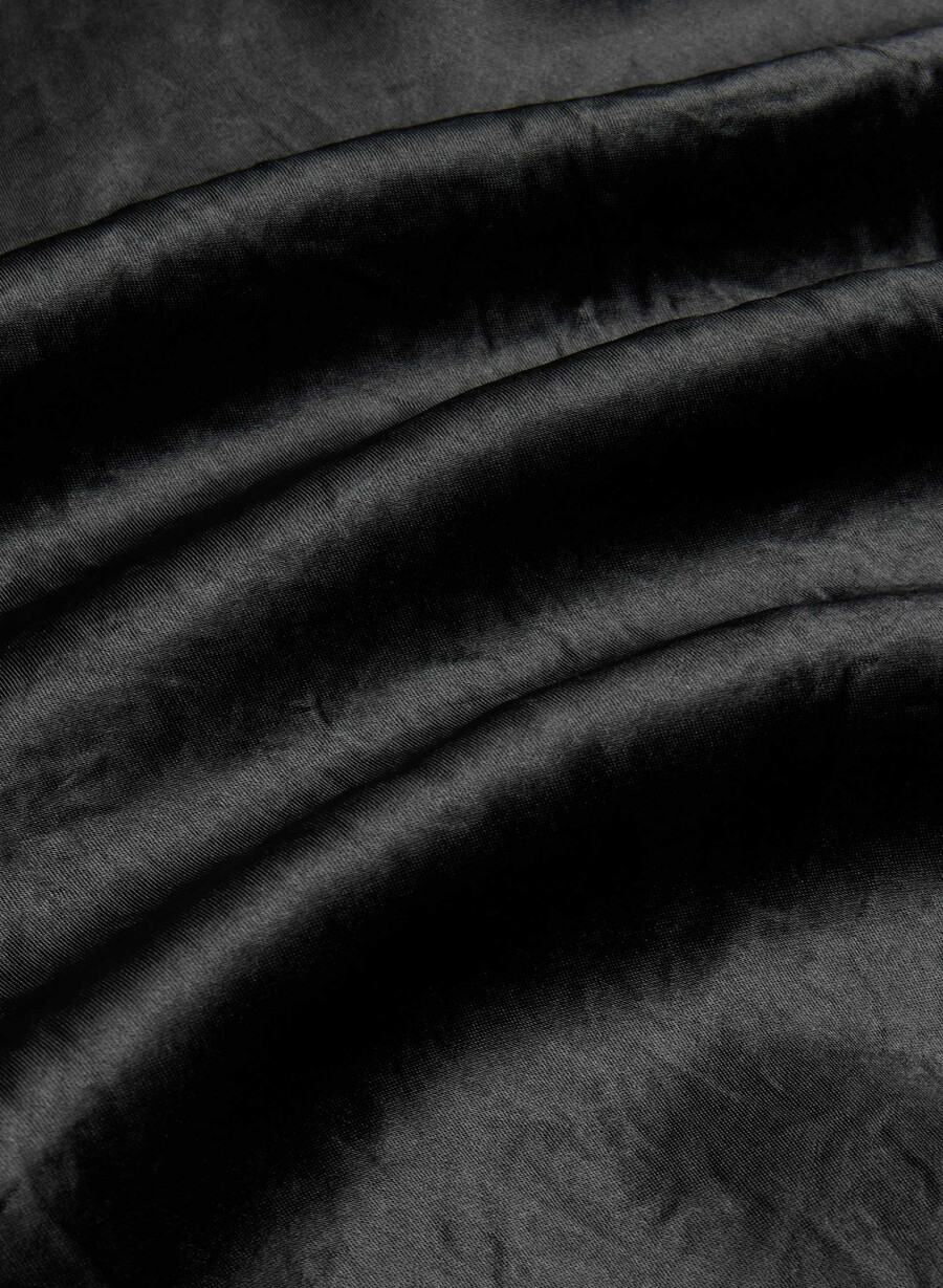 schwarzer slip-satin-midirock