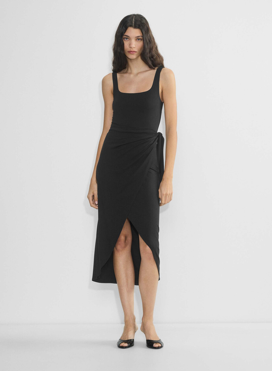 saturn midikleid schwarz