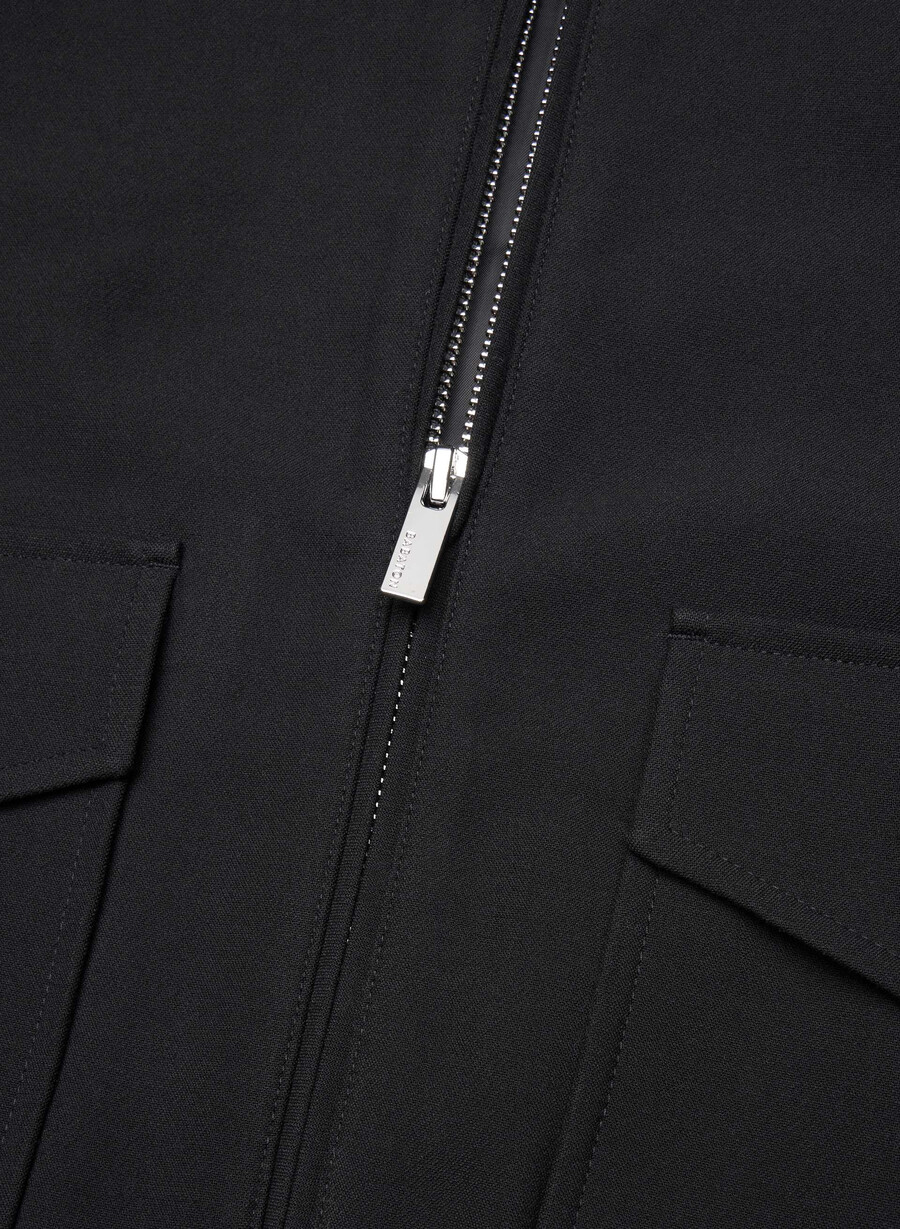 succession bomber - reessential black