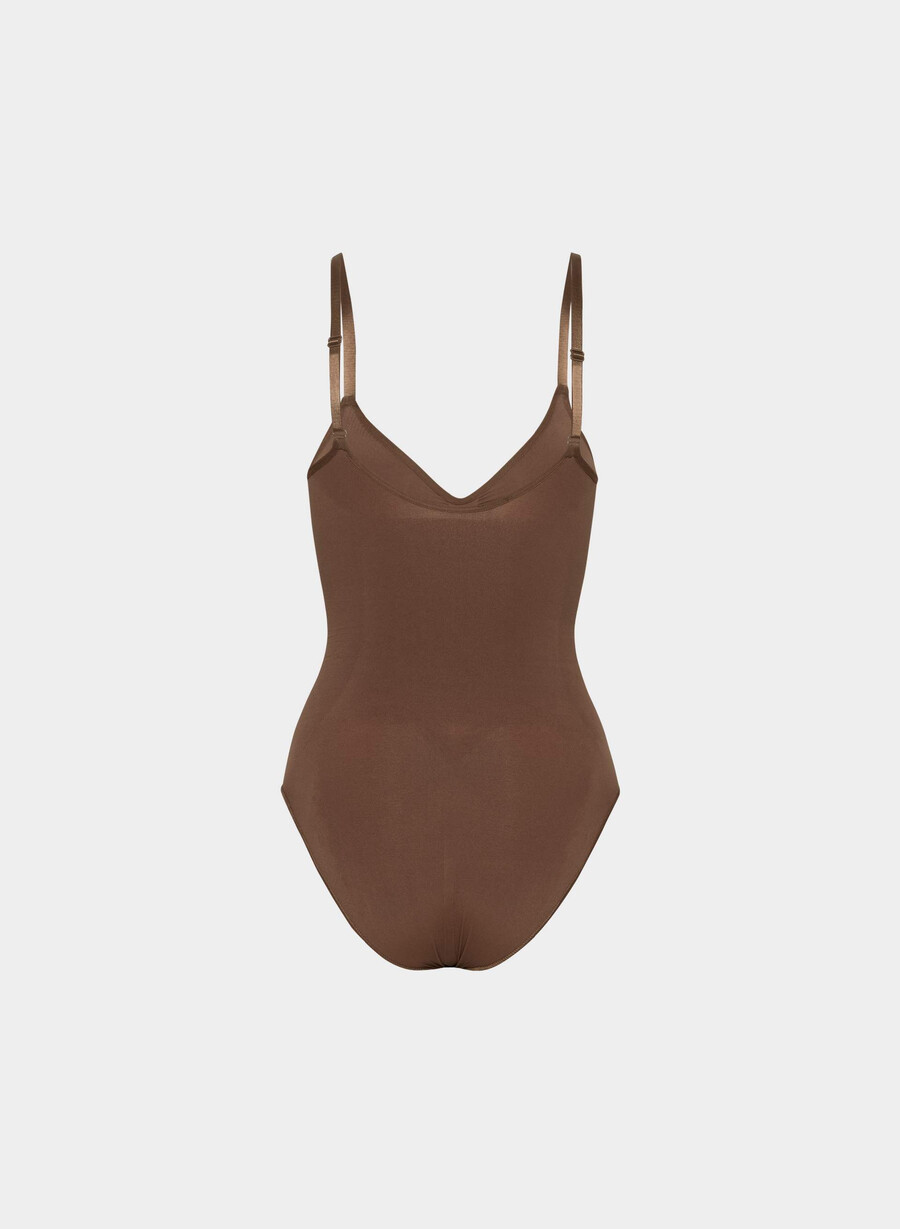shapeenhance nahtloser body mit vollem po-bereich farbe kakaobohne