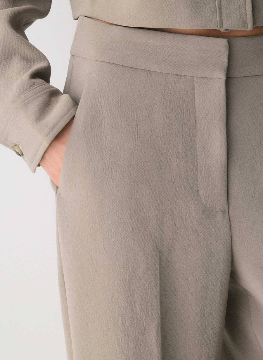 die limitless pant - crepette nomad taupe