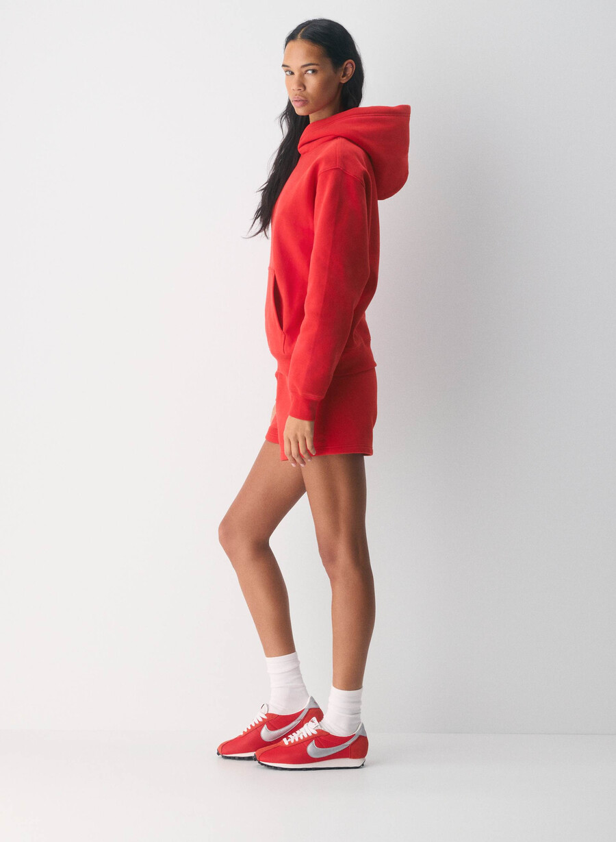 kuscheliger sweatfleece-hoodie perfekt in blinkendem rot