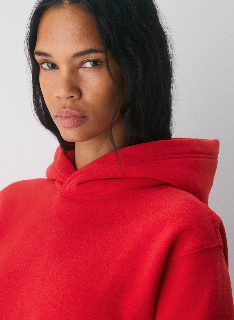 kuscheliger sweatfleece-hoodie perfekt in blinkendem rot