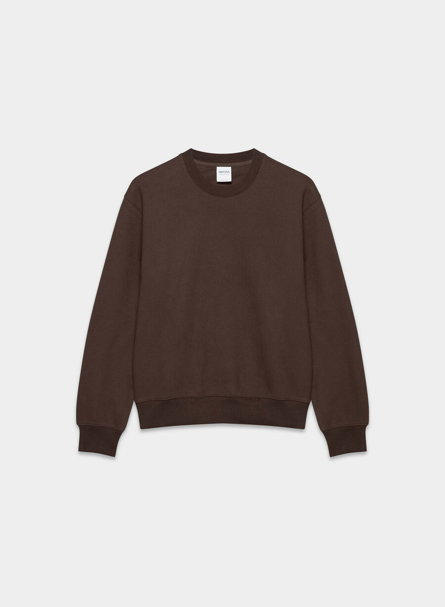 kuscheliges sweatfleece-sweatshirt mit perfektem rundhalsausschnitt farbe sattes mokkabraun