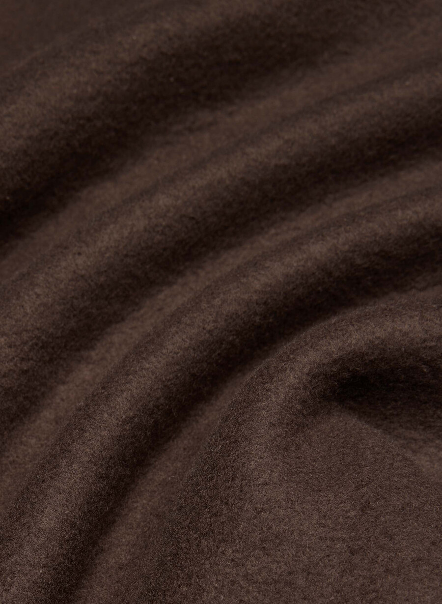 kuscheliges sweatfleece-sweatshirt mit perfektem rundhalsausschnitt farbe sattes mokkabraun