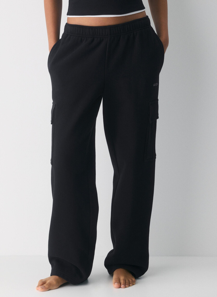 gemütliche mega cargo-sweatfleece-sweathose schwarz