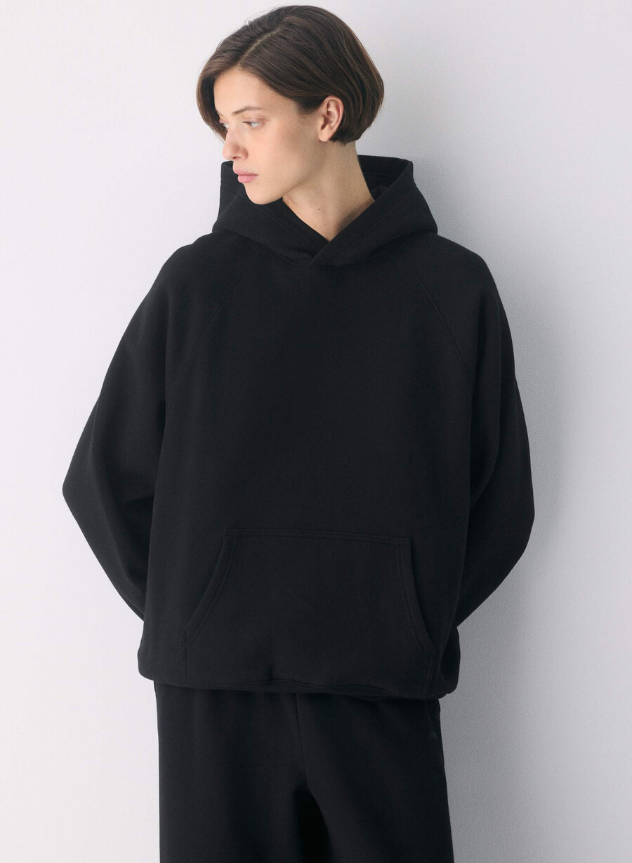 kuscheliger mega raglan hoodie aus sweatfleece schwarz