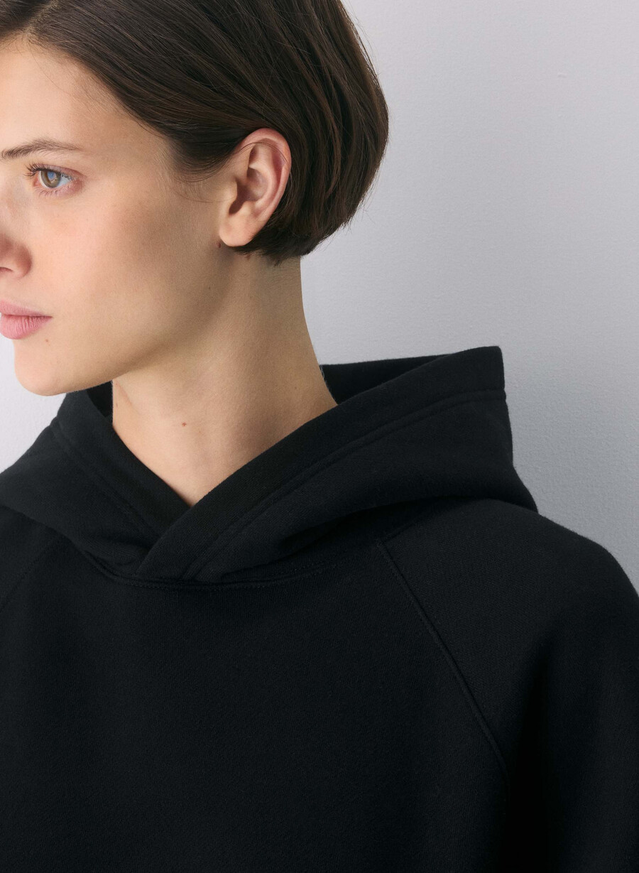 kuscheliger mega raglan hoodie aus sweatfleece schwarz