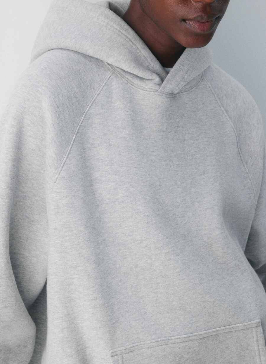 kuscheliger mega raglan hoodie aus sweatfleece heather chrome