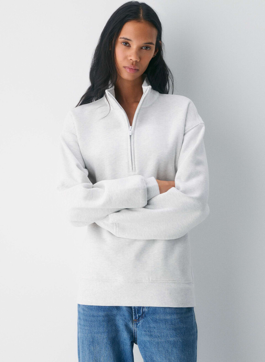 gemütlicher boyfriend-sweatfleece-pullover mit 12-reißverschluss meliertes weiß