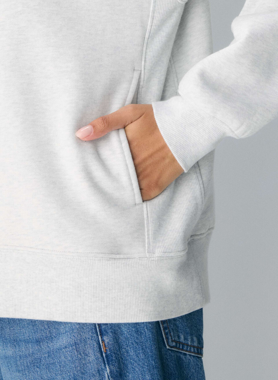 gemütlicher boyfriend-sweatfleece-pullover mit 12-reißverschluss meliertes weiß
