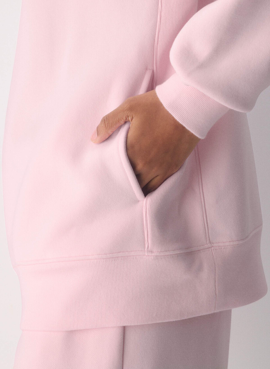 kuscheliger boyfriend-pullover aus sweatfleece mit halbem reißverschluss farbe villa pink