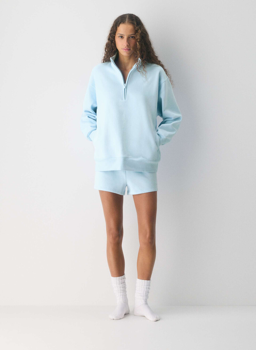 gemütlicher boyfriend-pullover aus sweatfleece mit halbem reißverschluss farbe villa blue