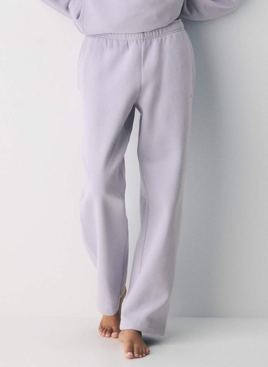 kuschelige mega straight sweatfleece-sweatpants wildblower lilac