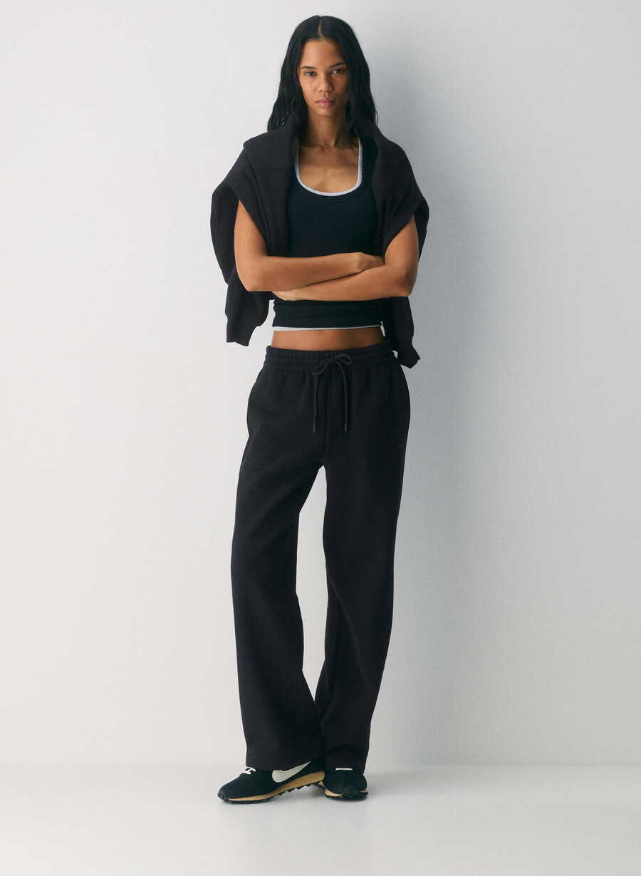 gemütliche boyfriend-sweatpants aus sweatfleece weit geschnitten schwarz