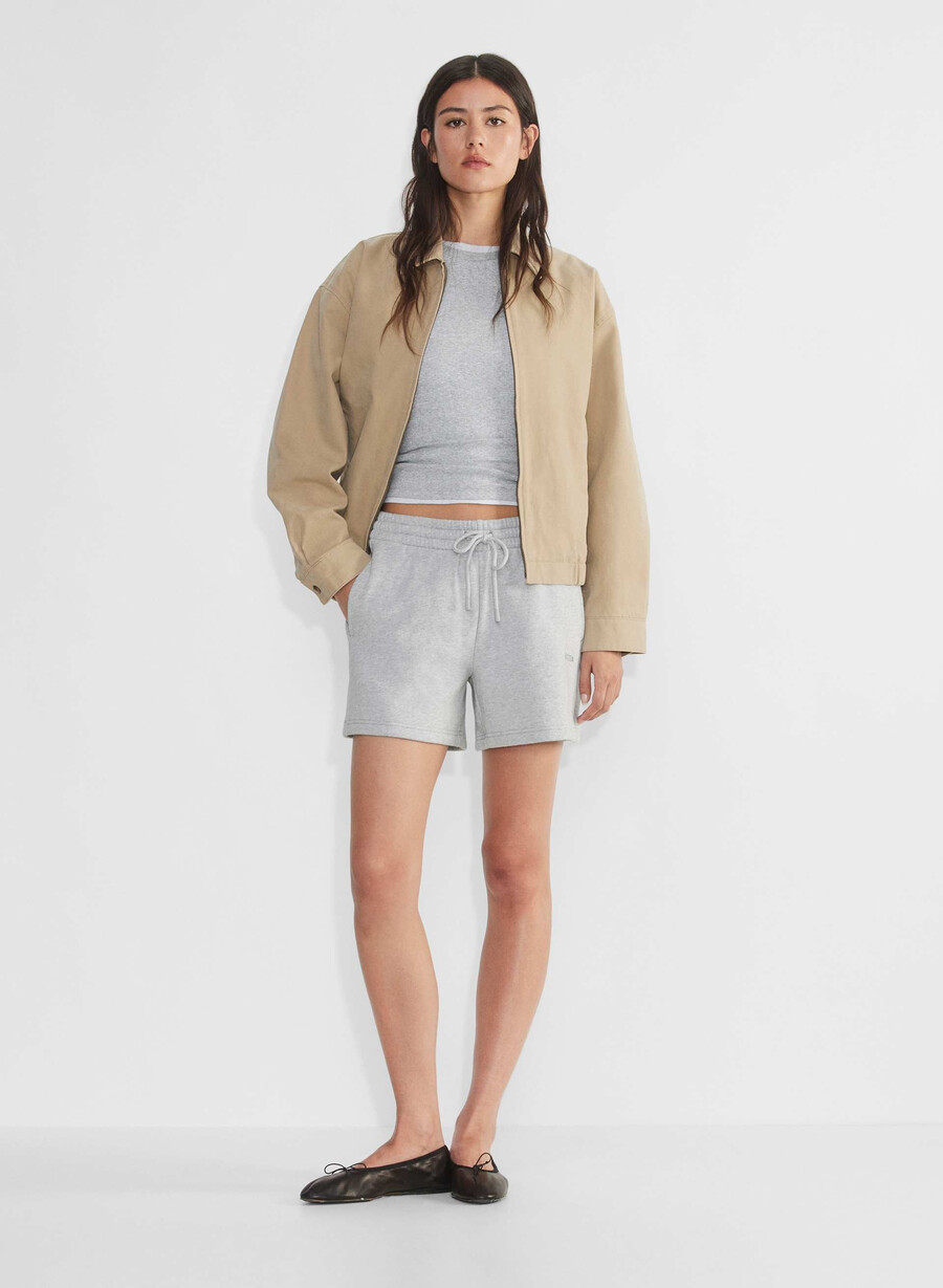 kuschelige boyfriend-shorts aus sweatfleece mittellang bis zum oberschenkel heather chrome