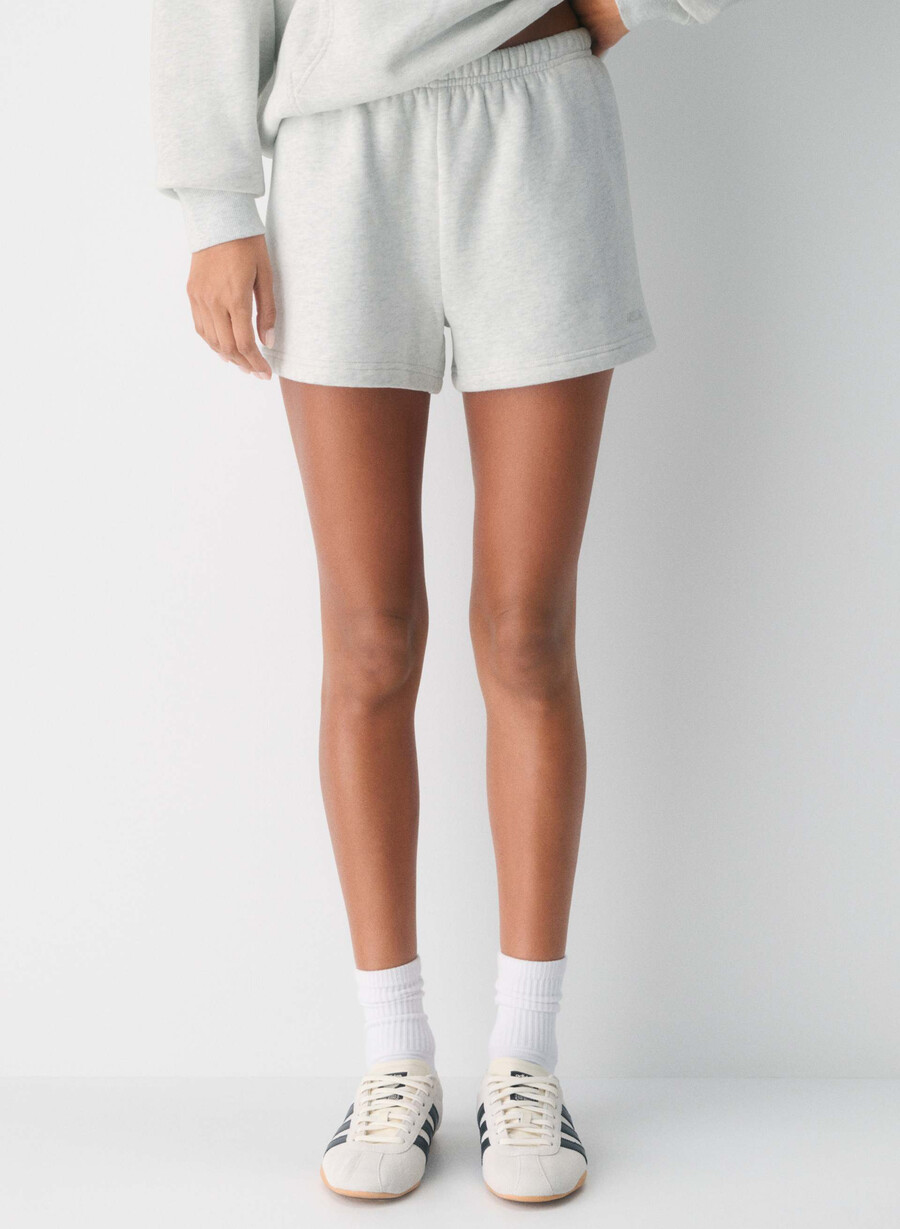 kuschelige sweatfleece-minishorts mit hohem bund farbe heather cloud white