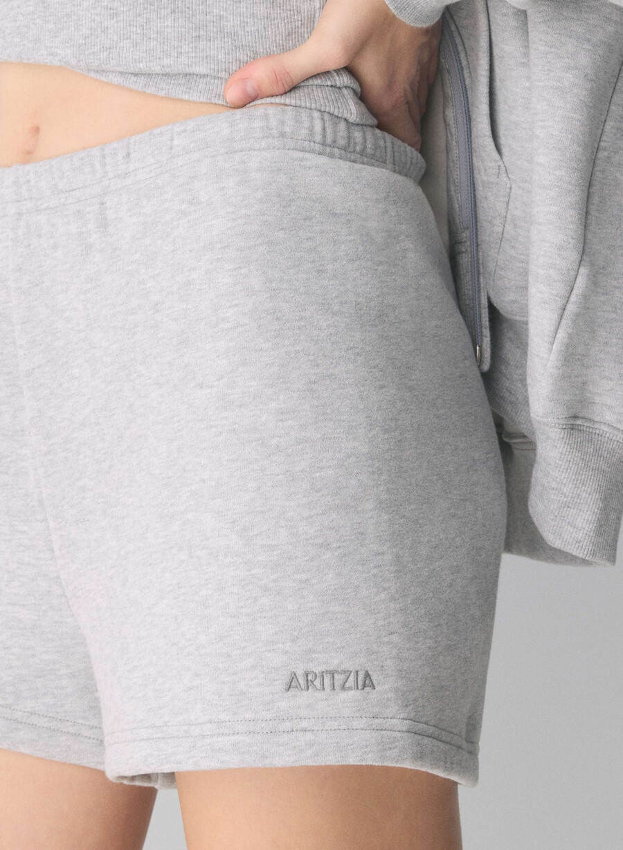 kuschelige sweatfleece-minishorts mit hohem bund heather chrome