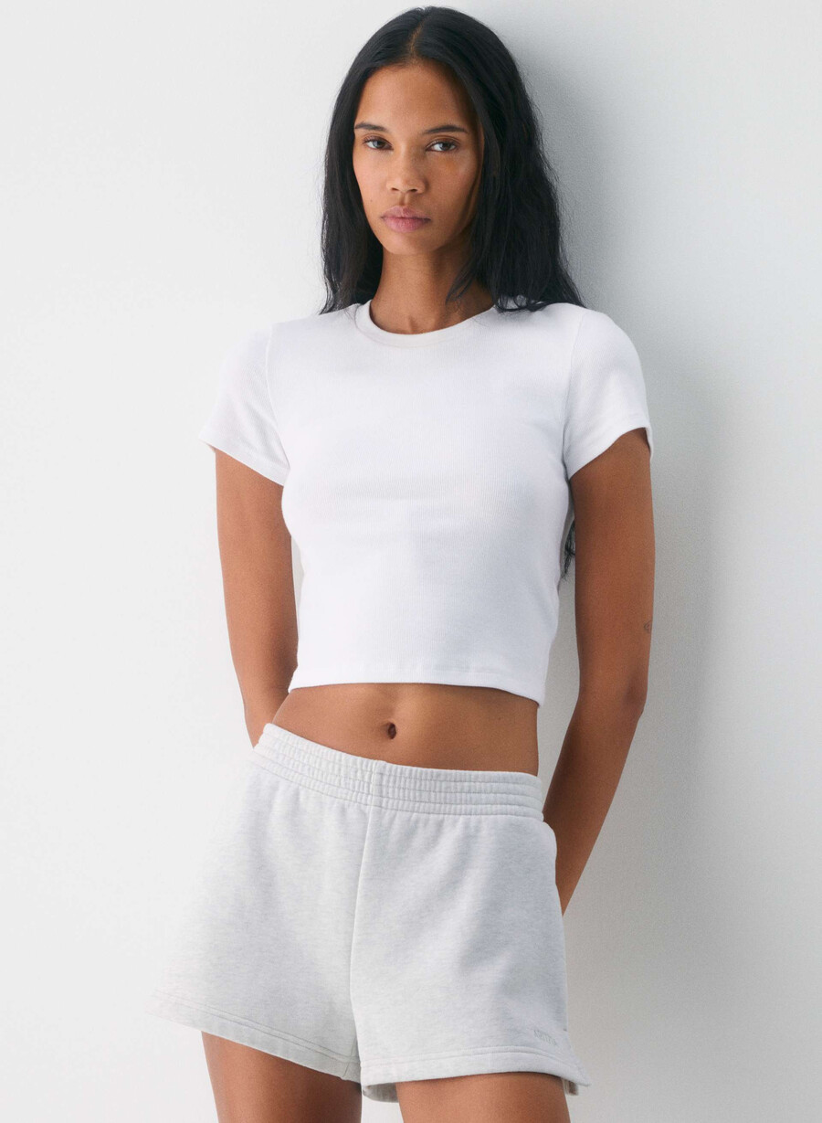 kuschelige sweatfleece-mikroshorts meliertes wolkenweiß