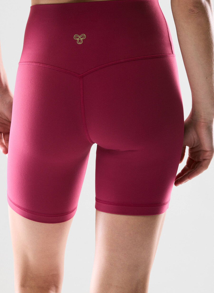 butter cheeky hi-rise 7 short juicy rose