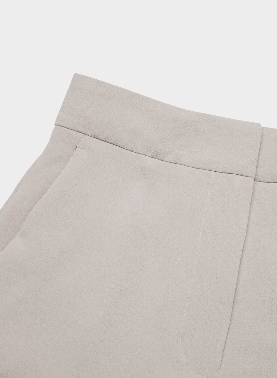 the limitless short mini - crepette ashen