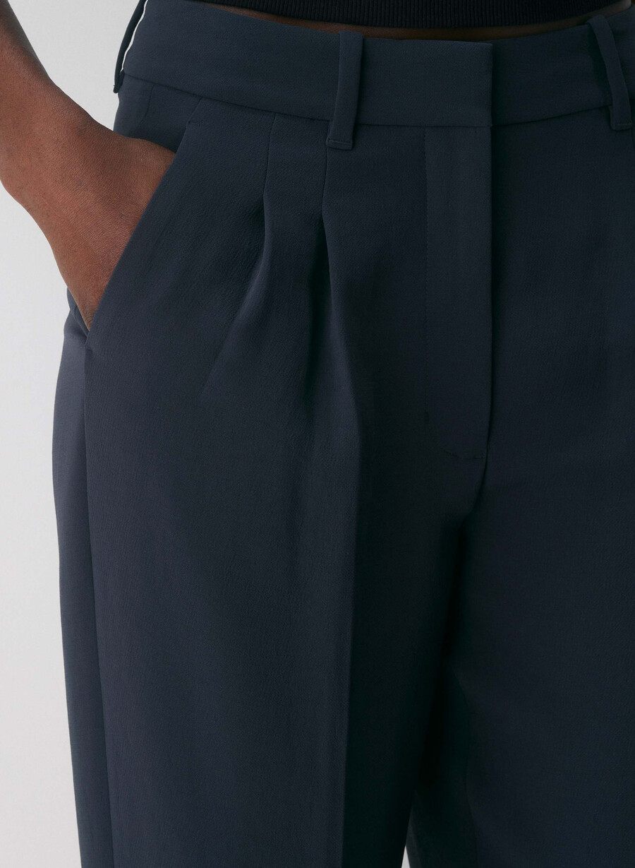 die mühelose hose curve-fit - crepette dunkelblau