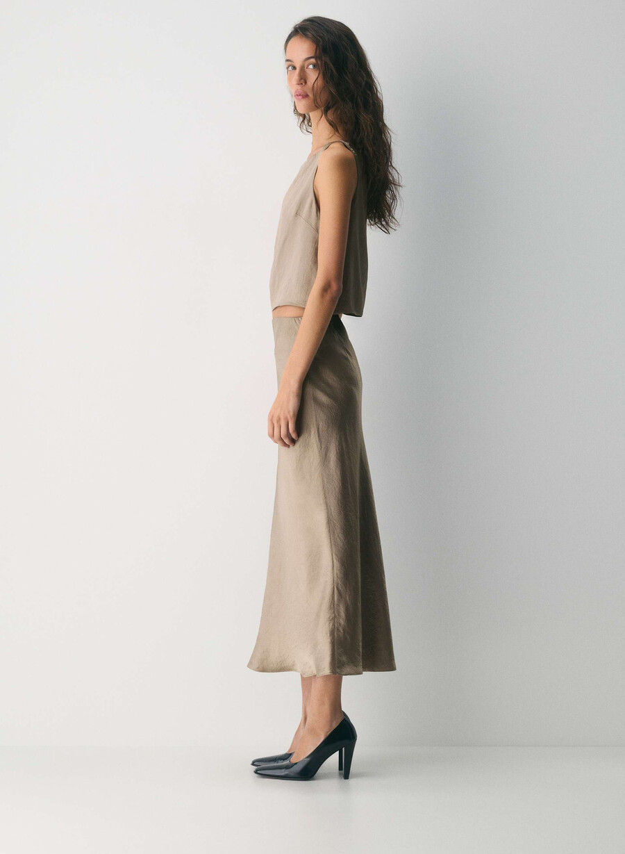 raffiniertes satin-top denude