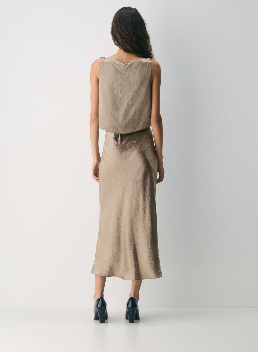 raffiniertes satin-top denude