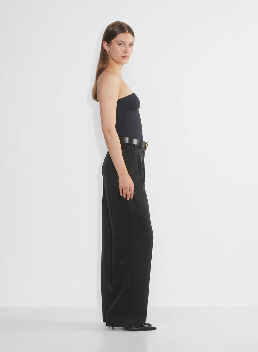 die mühelose hose satin schwarz