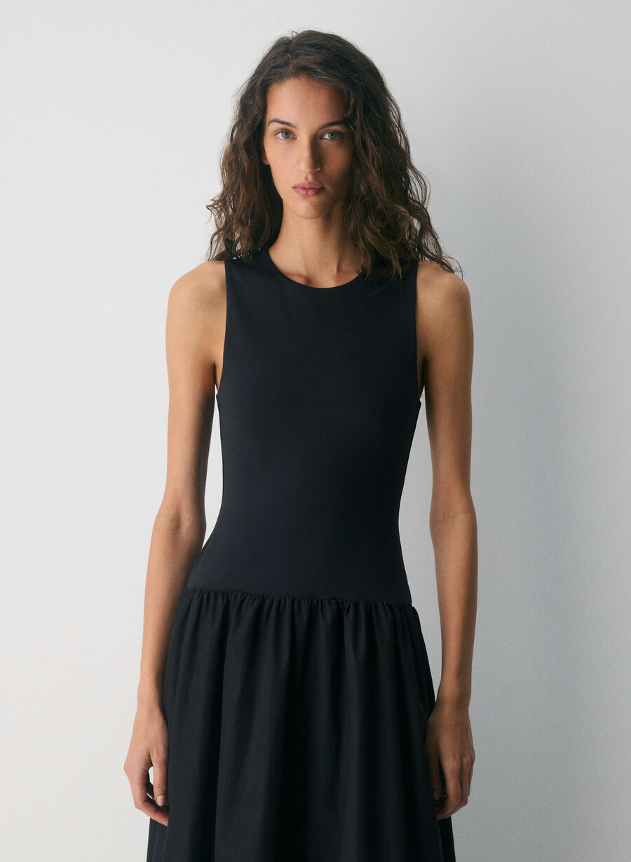 weltgewandtes popeline-kleid schwarz