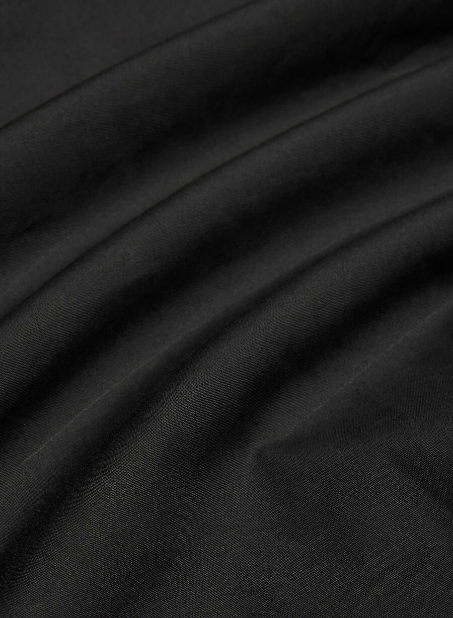 weltgewandtes popeline-kleid schwarz hellweiss