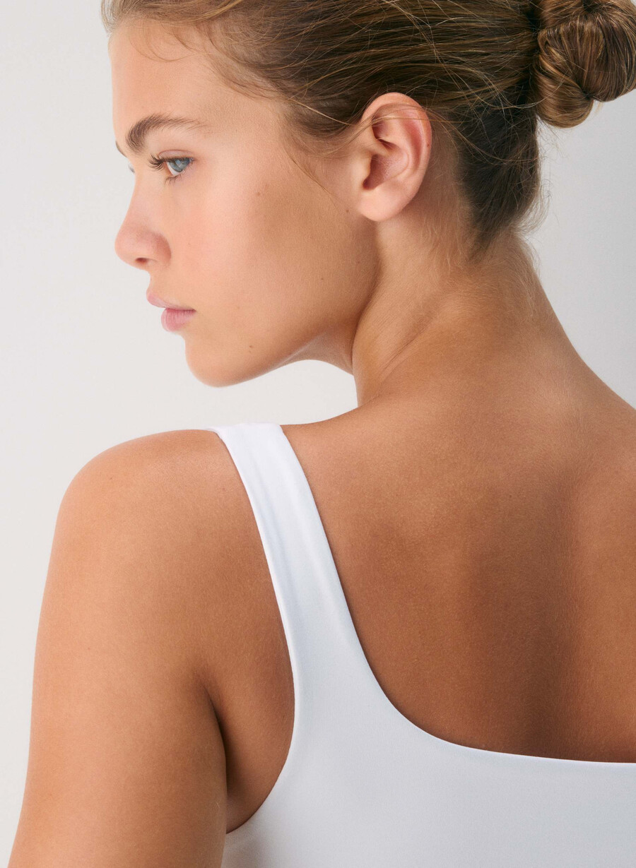 original contour pursue body strahlend weiß