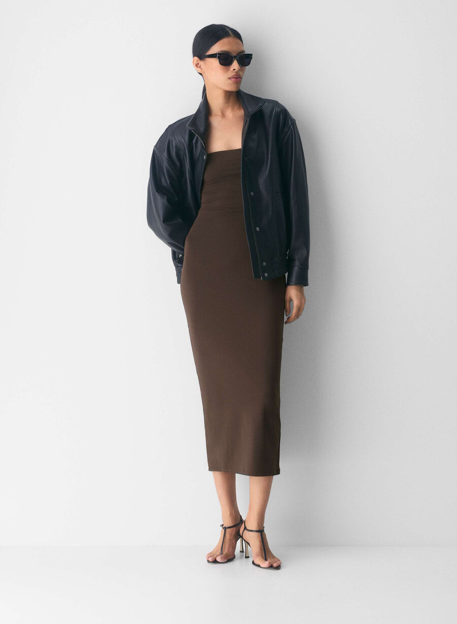 original contour enrapture maxi-schlauchkleid in sattem mokkabraun