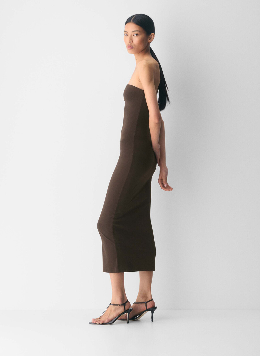 original contour enrapture maxi-schlauchkleid in sattem mokkabraun