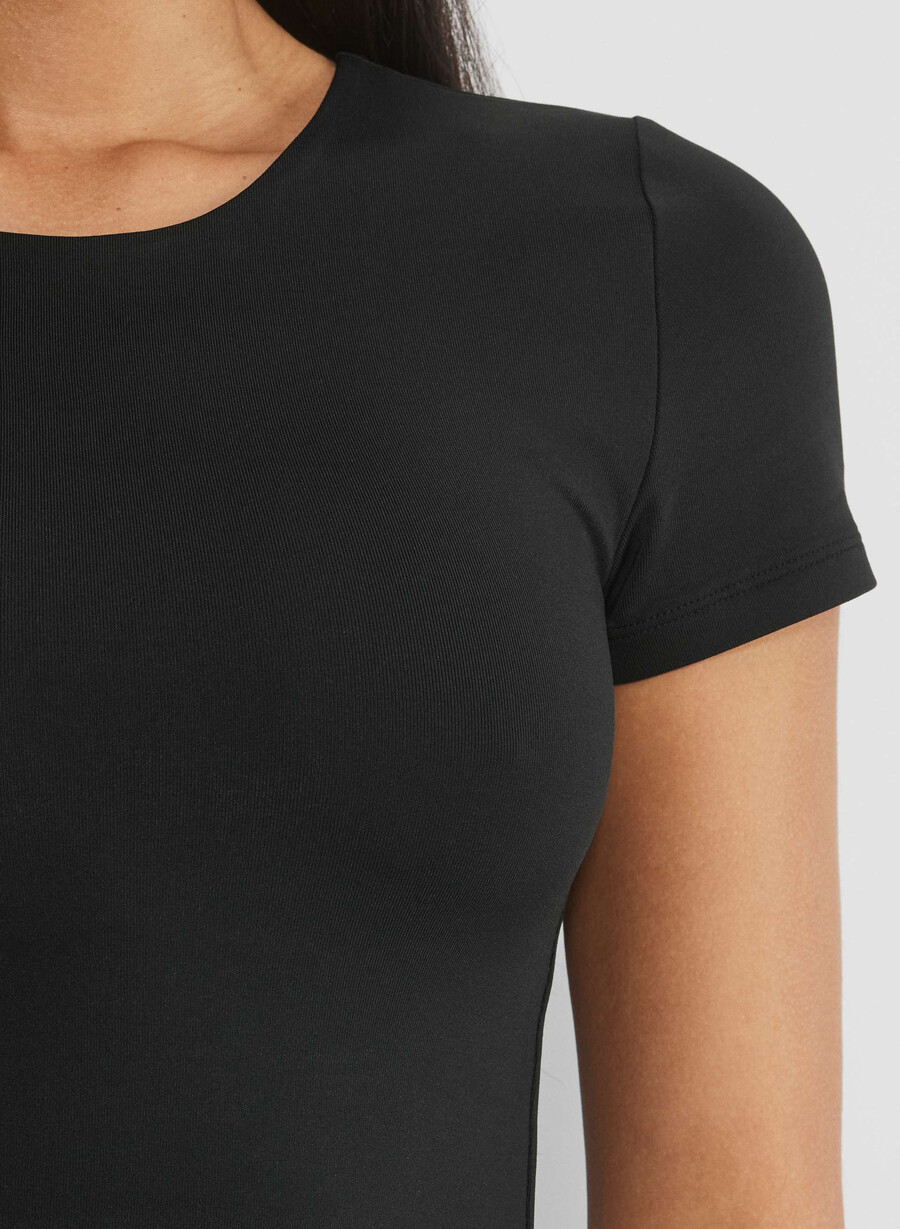 original contour crew hip t-shirt schwarz
