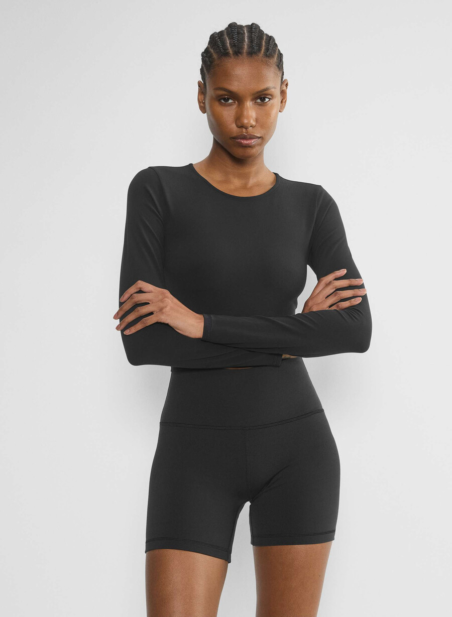 life cheeky hi-rise 5 short black