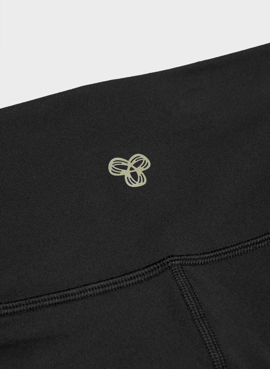 life atmosphere hi-rise 5 short black
