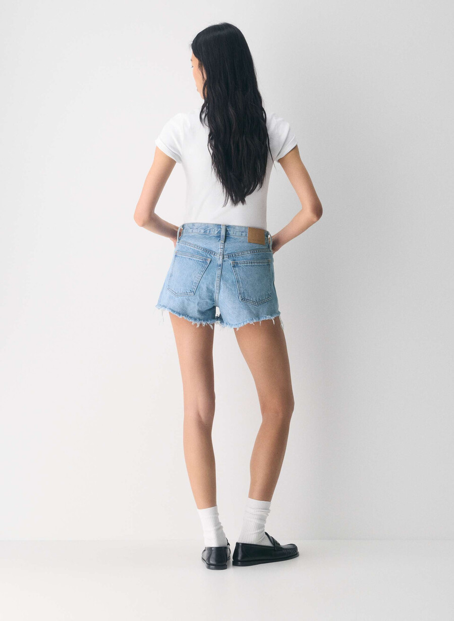 denim forum die vintage-jeansshorts aus den 90ern mit abgeschnittenen kanten 7 yrs bleu taboo