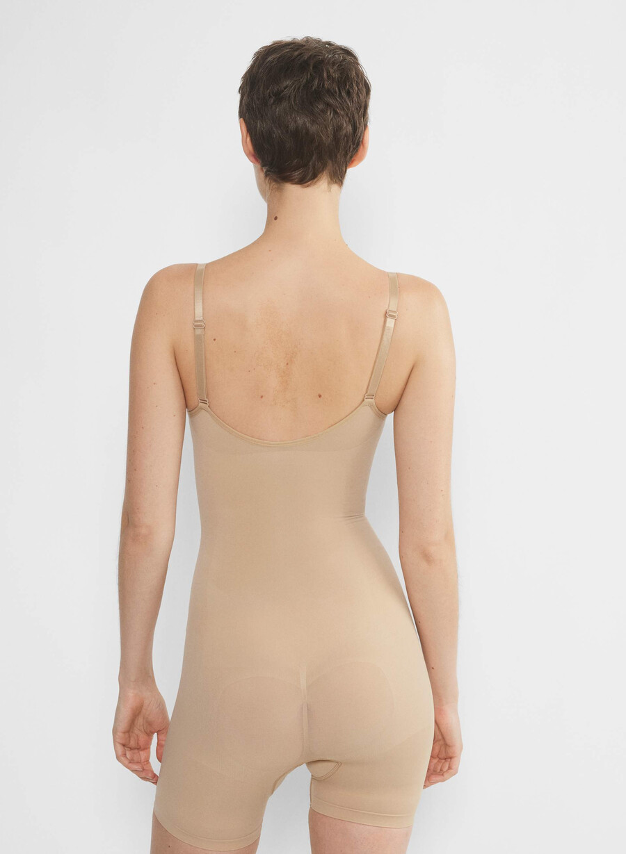shapeenhance nahtloser body bis zur mitte des oberschenkels farbe soft tan