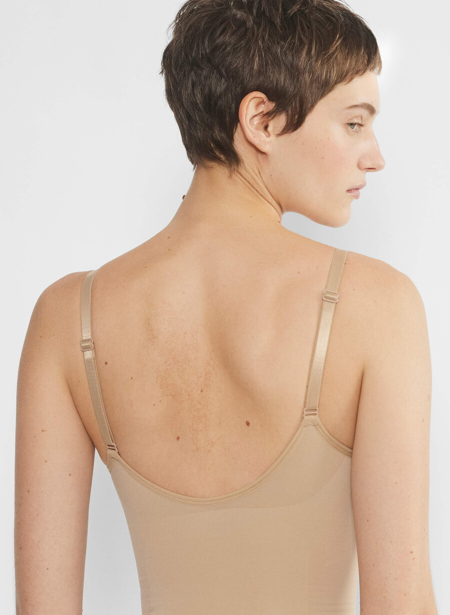 shapeenhance nahtloser body bis zur mitte des oberschenkels farbe soft tan