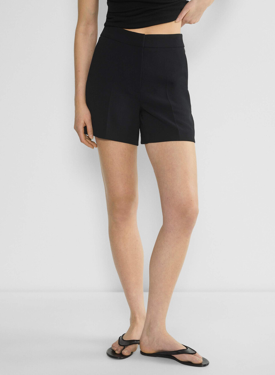 limitless short mid-thigh - crepette schwarz