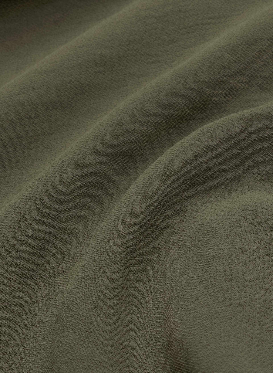 hemdkleid in dunkeloliv