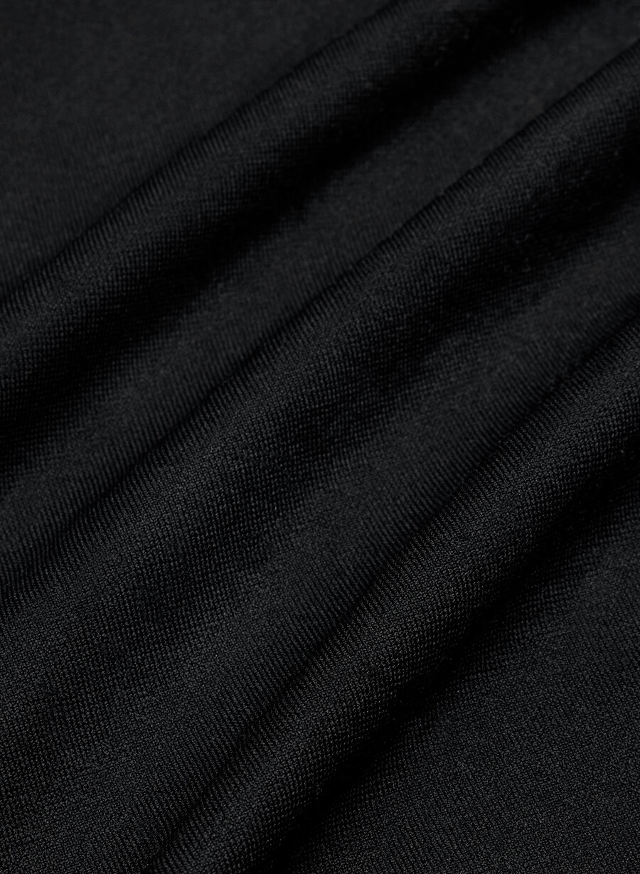 glattes nahtloses langarmshirt von willow hip schwarz