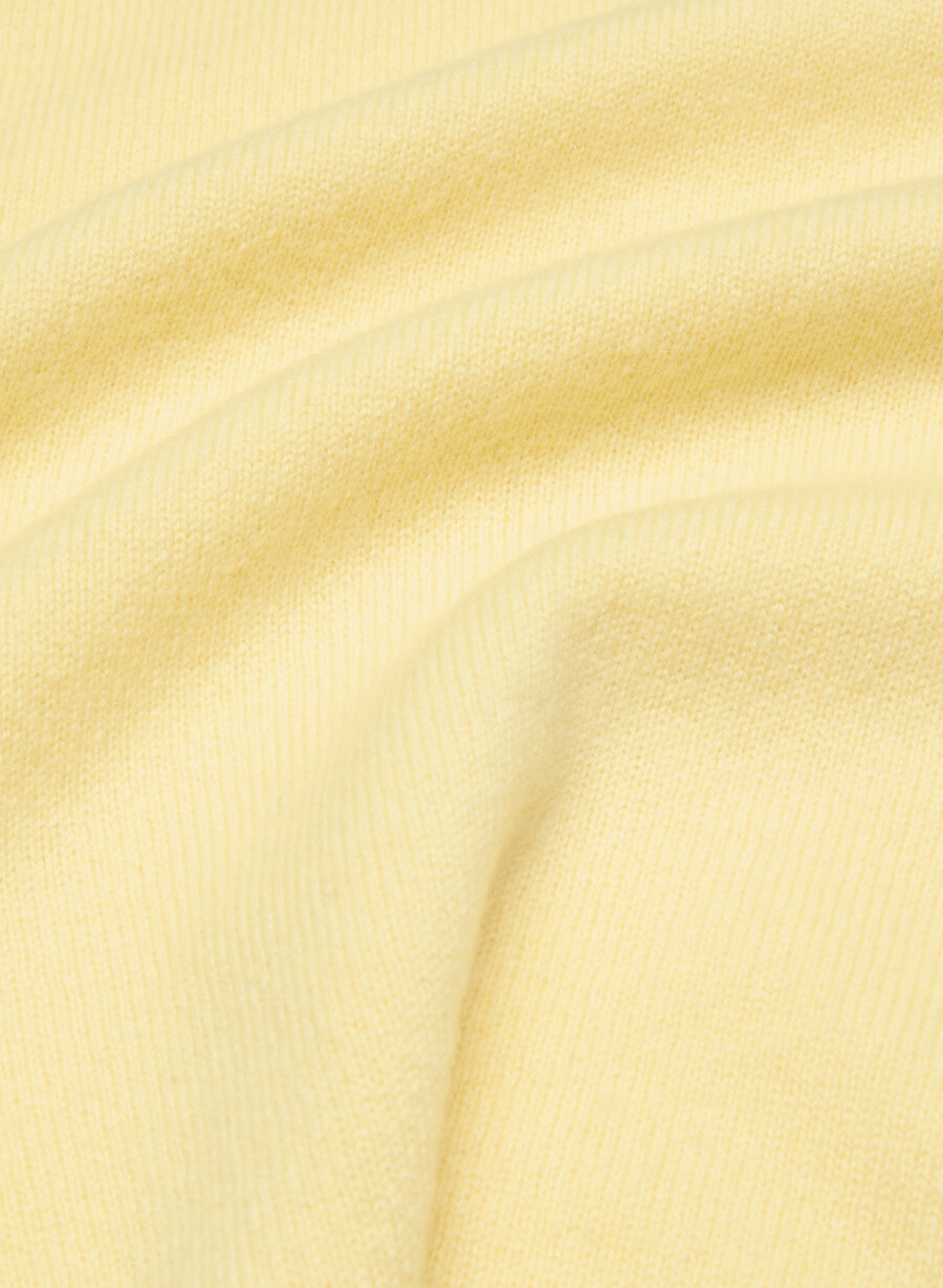 kaschmir-monogramm-strickweste lemonade