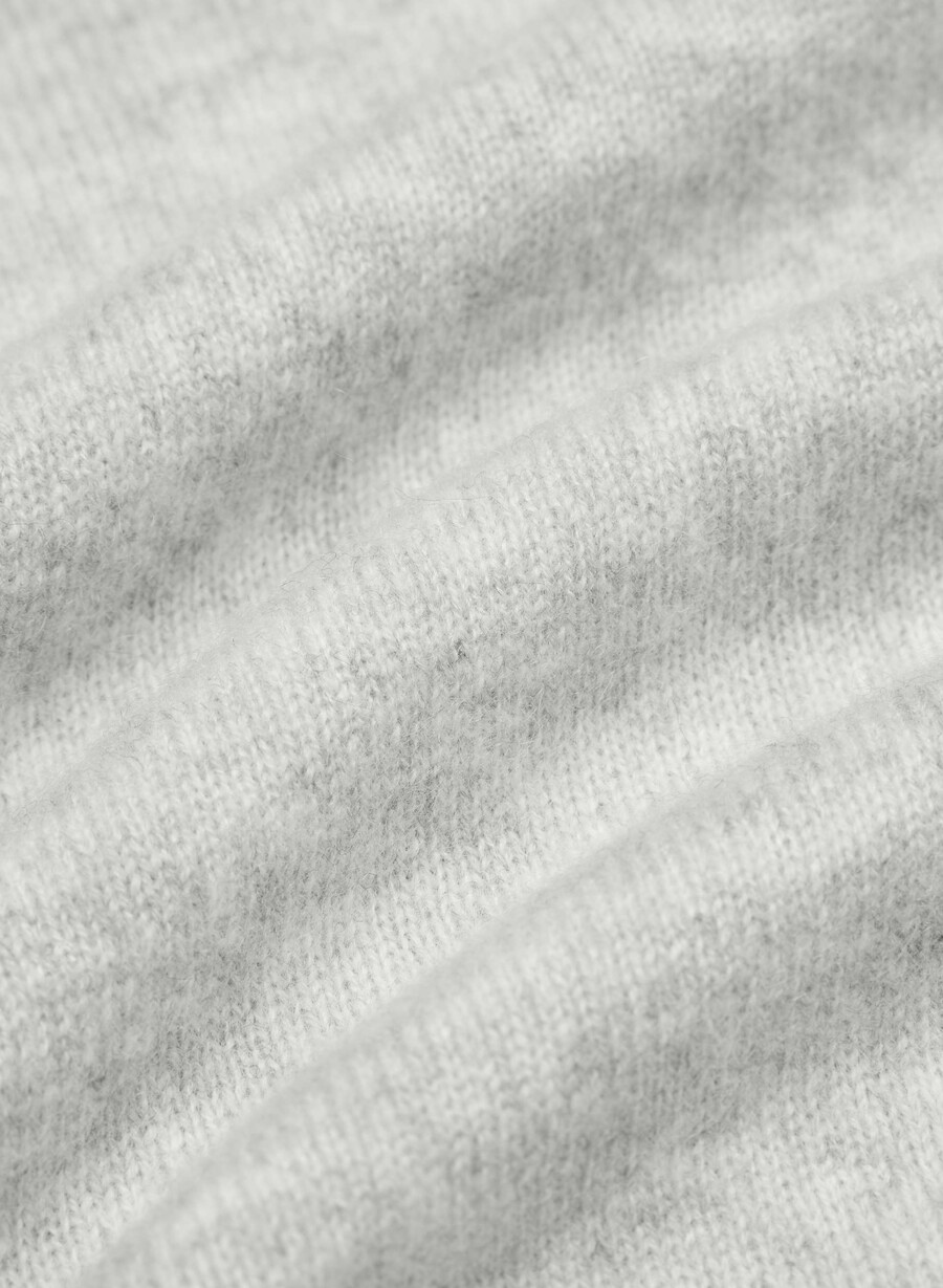kaschmir-monogramm-strickweste meliert chrom