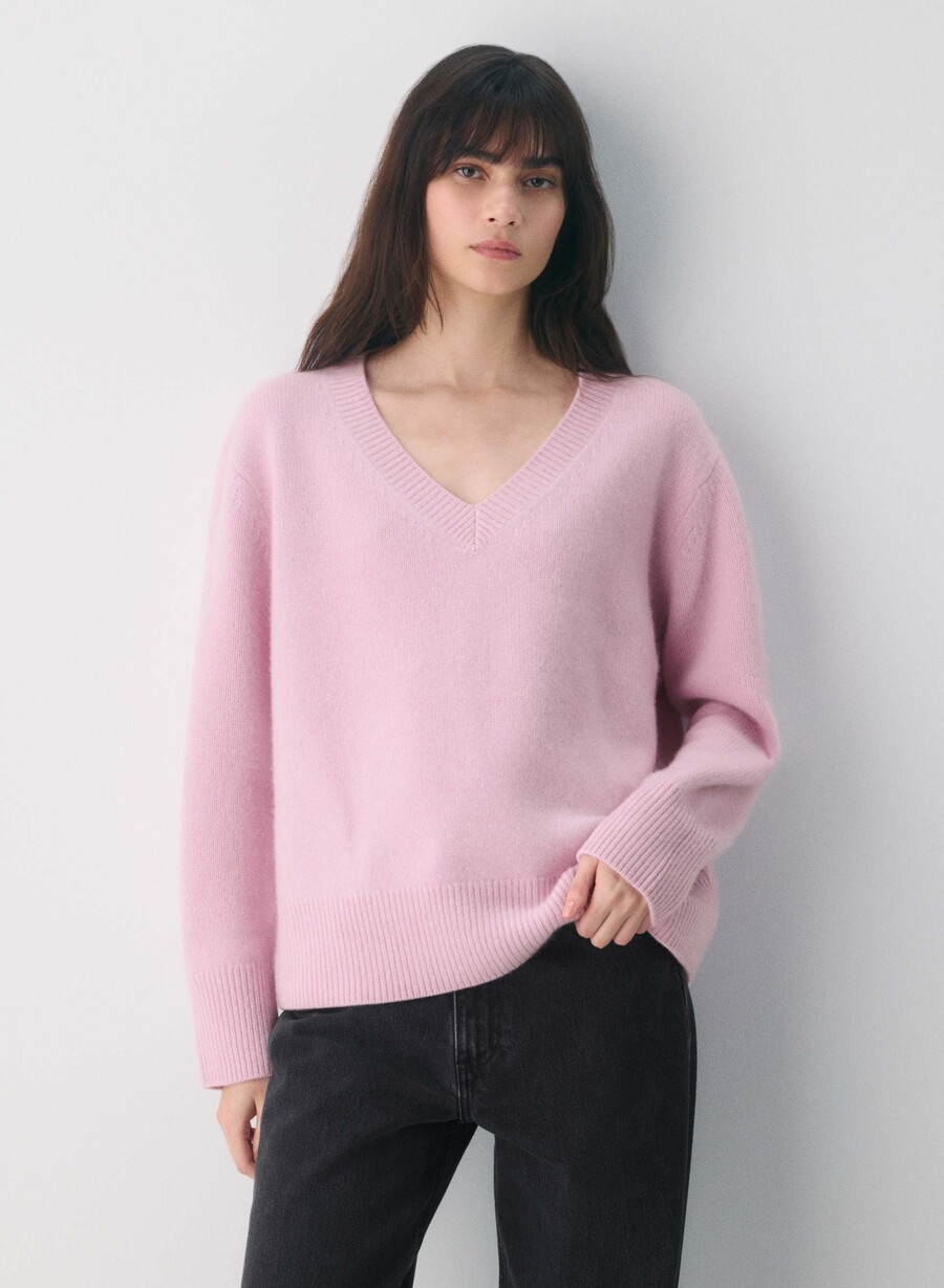 plüschiger kaschmirpullover in oversize-größe mit v-ausschnitt altrosa