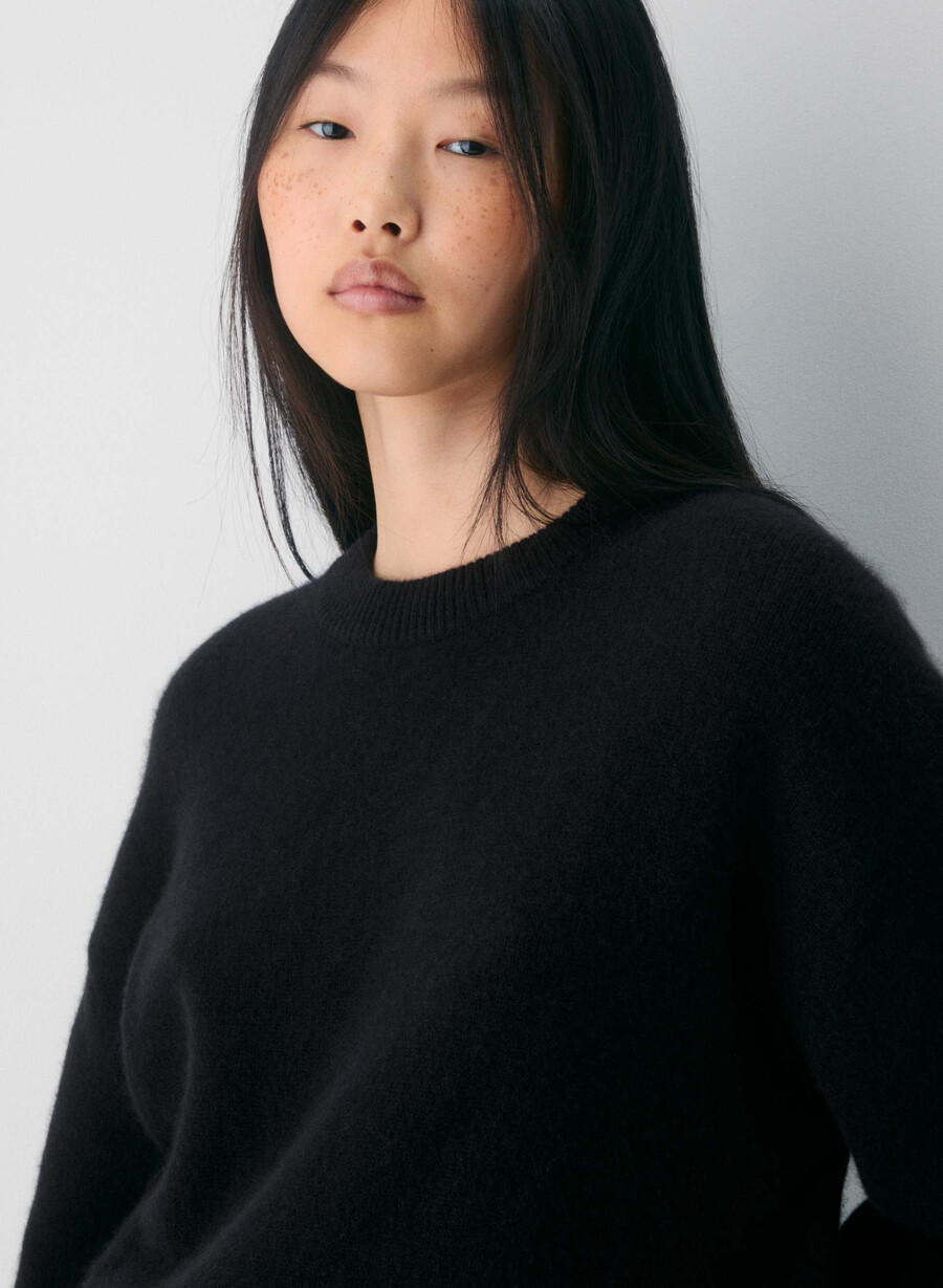 essential cashmere relic sweater heather charcoal