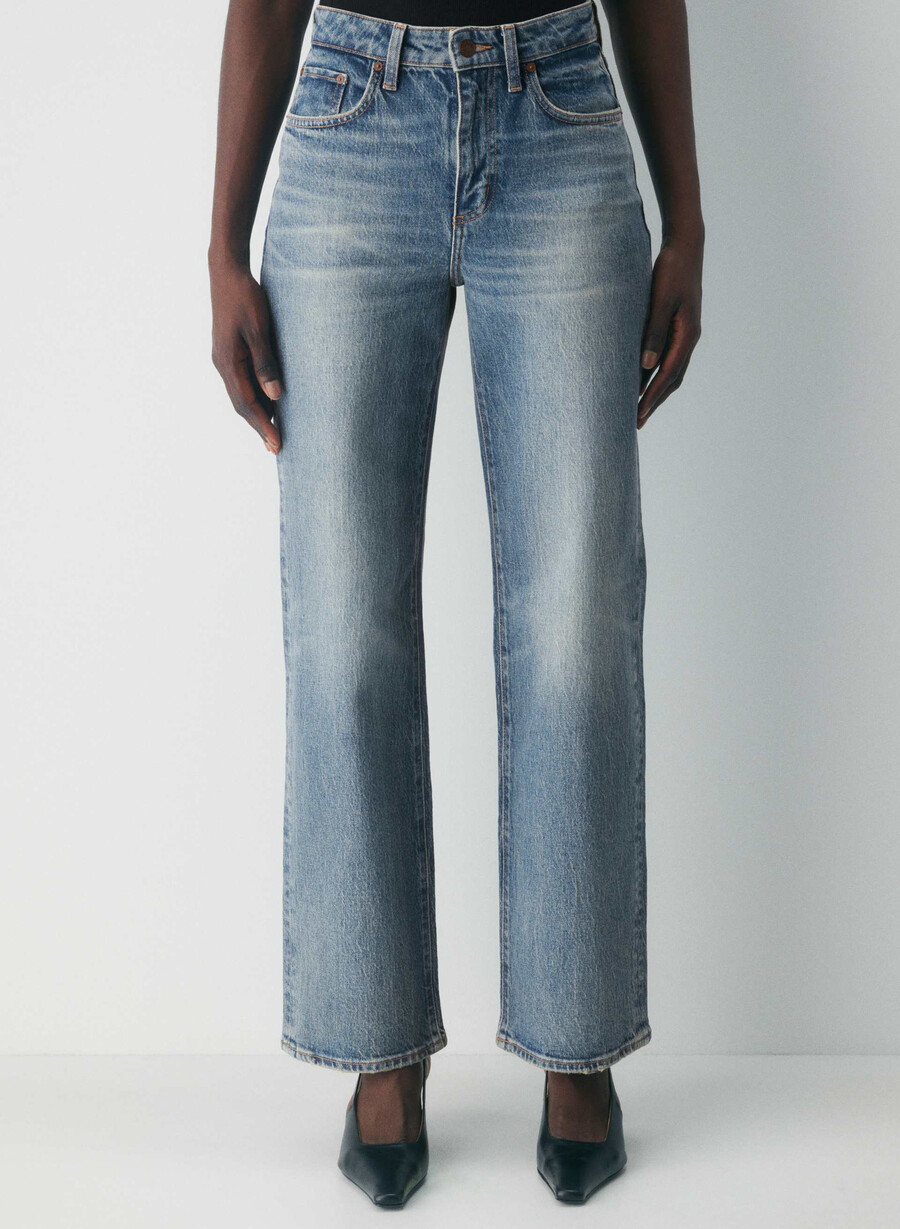 denim forum remy curve-fit hi-rise wide jeans vintage medium blue