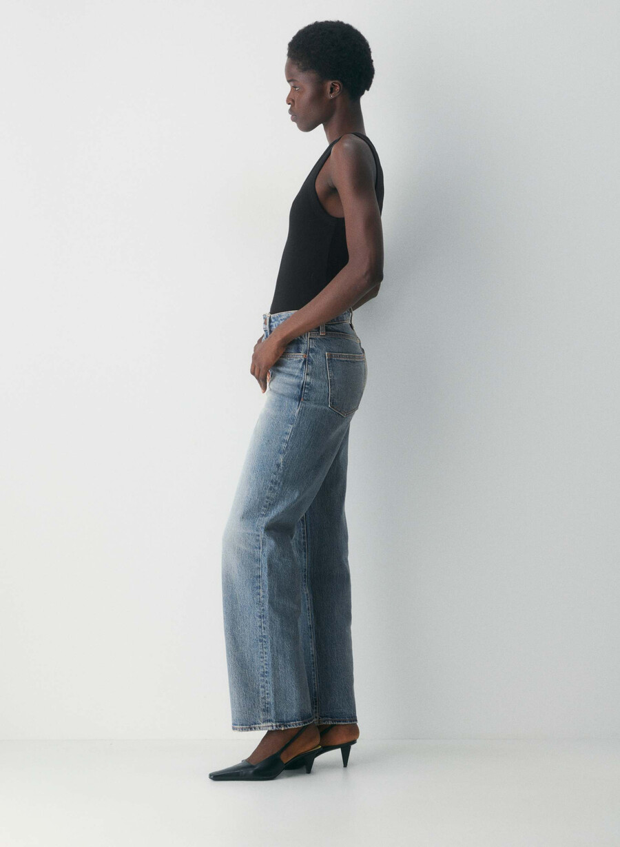 denim forum remy curve-fit hi-rise wide jeans vintage medium blue